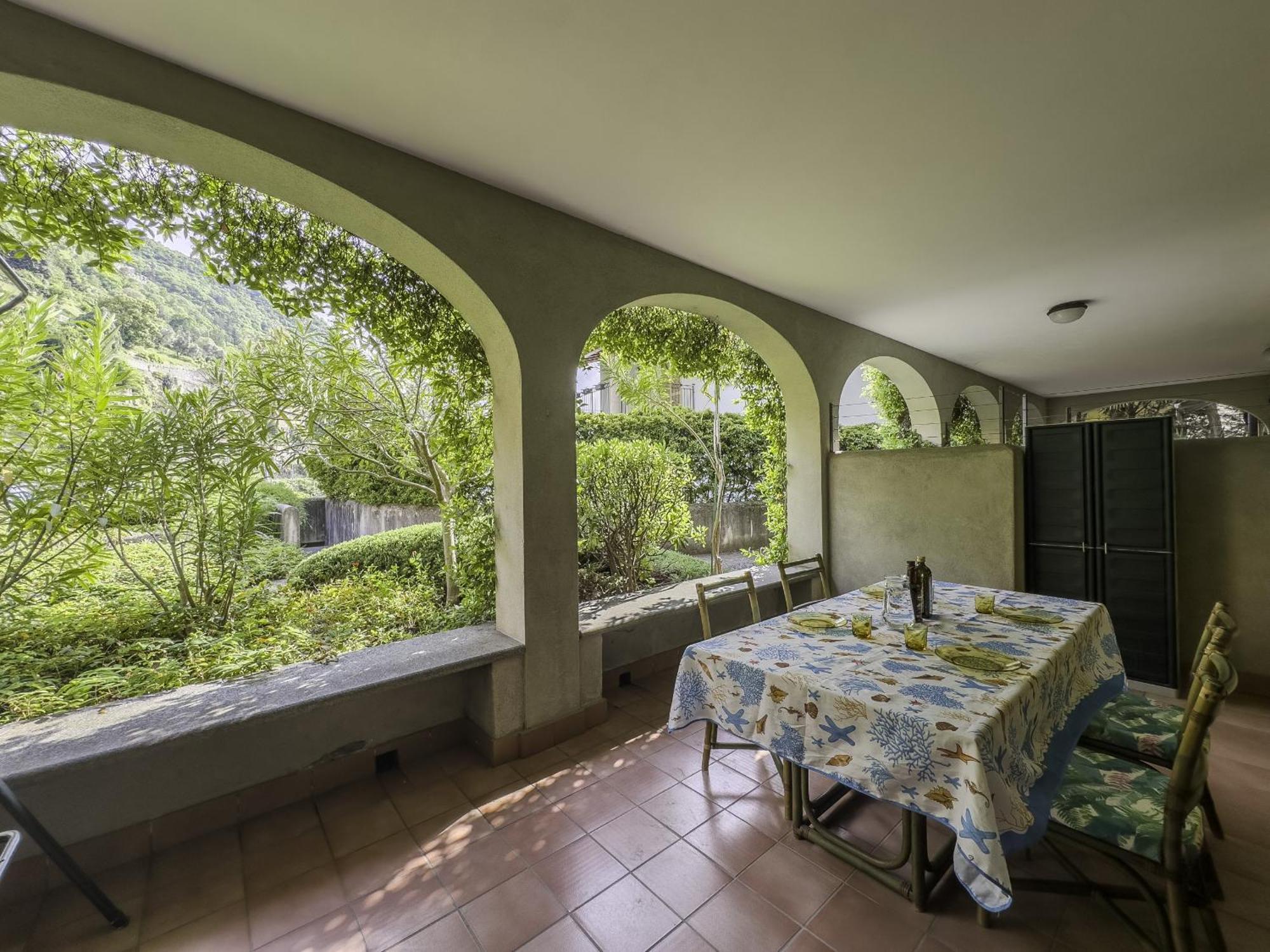 Appartamento Fronte Lago Bellano Kültér fotó